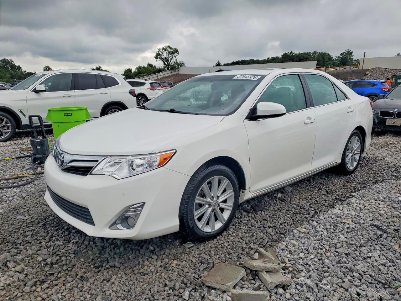 2014 TOYOTA CAMRY