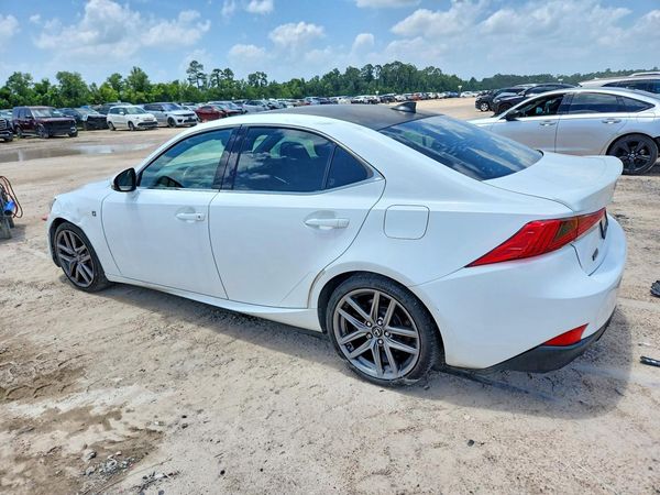 2017 LEXUS IS