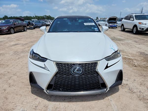 2017 LEXUS IS