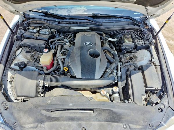 2017 LEXUS IS