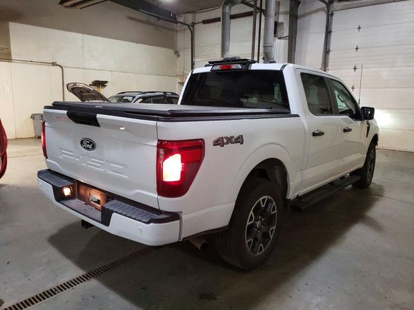 2024 FORD F150