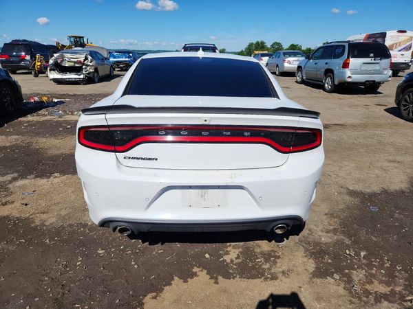 2018 DODGE CHARGER SXT Plus