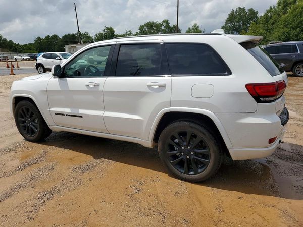 2018 JEEP GRAND CHEROKEE Laredo