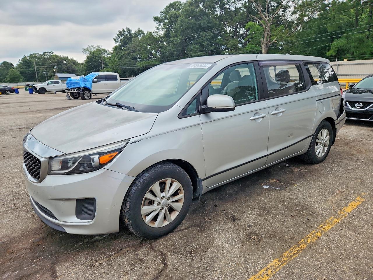 2017 KIA SEDONA L
