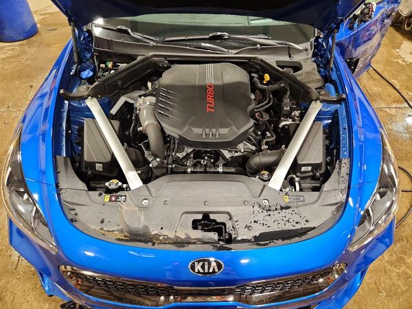 2021 KIA STINGER GT2