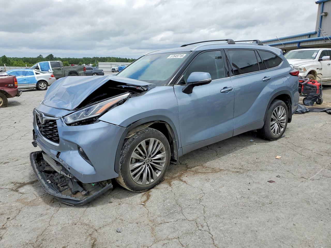 2021 TOYOTA HIGHLANDER Platinum
