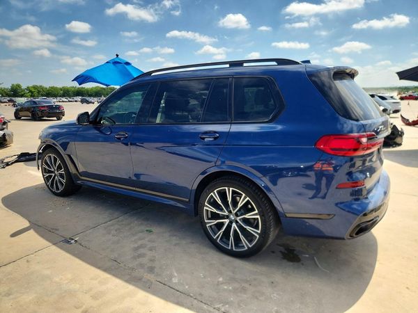 2020 BMW X7