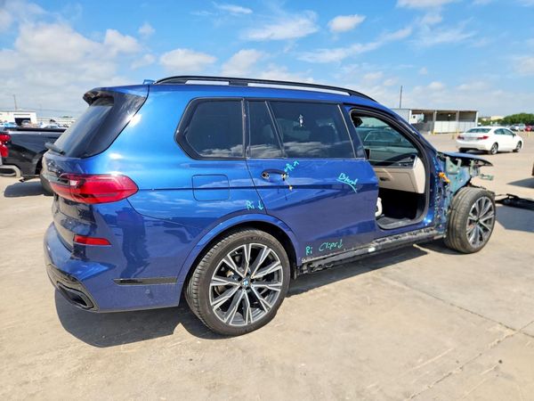 2020 BMW X7