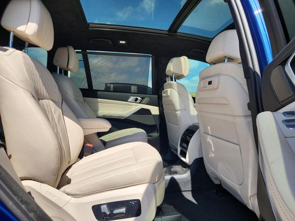 2020 BMW X7