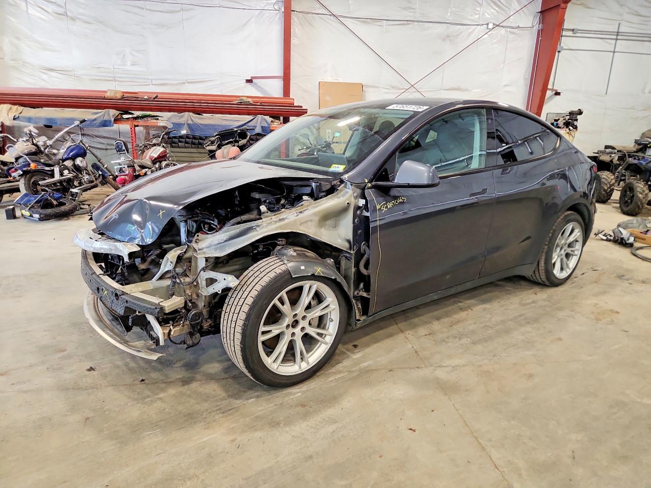 2020 TESLA MODEL Y
