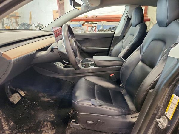 2020 TESLA MODEL Y