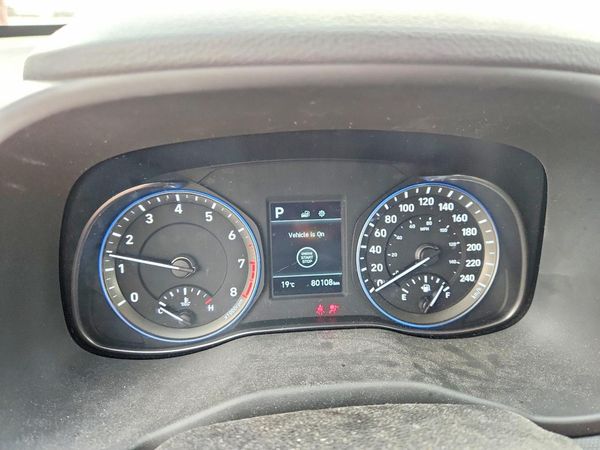 2019 HYUNDAI KONA SEL