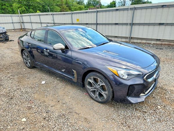 2020 KIA STINGER Base