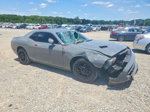 2018 DODGE CHALLENGER SXT