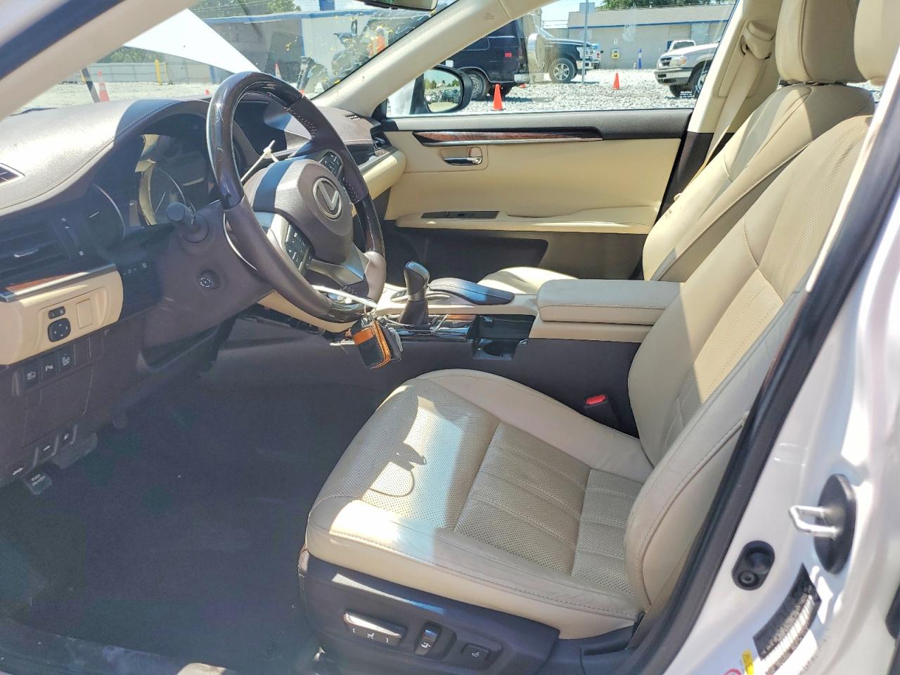 2016 LEXUS ES 350