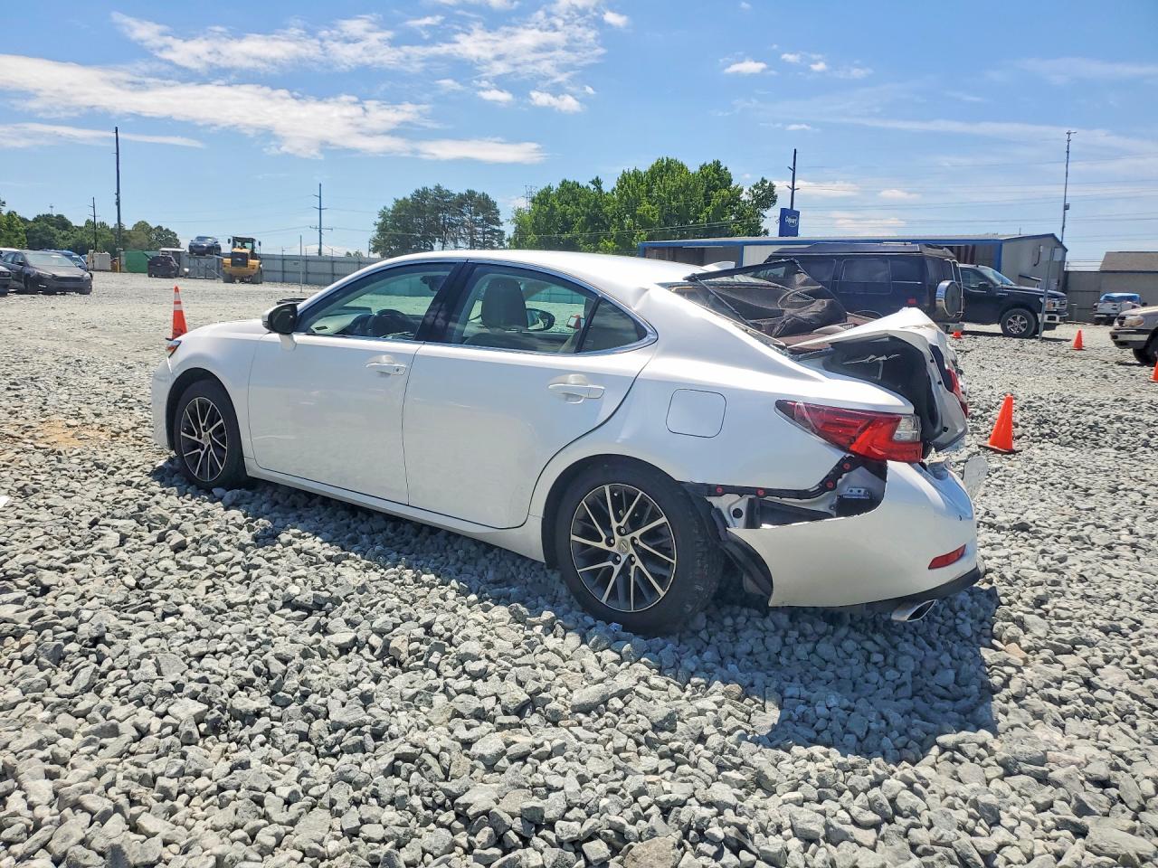 2016 LEXUS ES 350