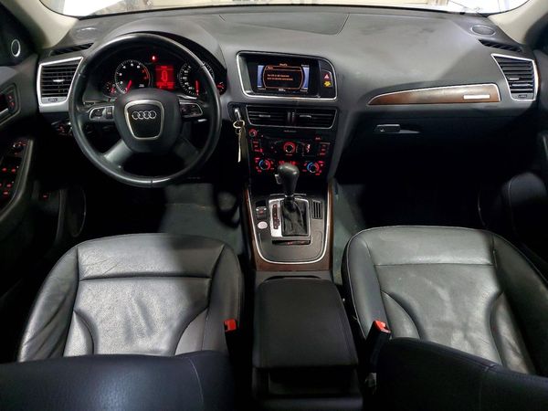 2012 AUDI Q5 Premium Plus