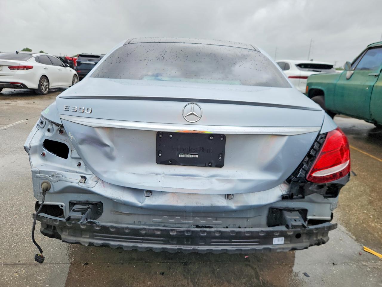 2018 MERCEDES-BENZ E E300