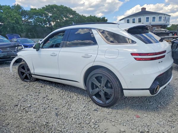 2024 GENESIS GV70