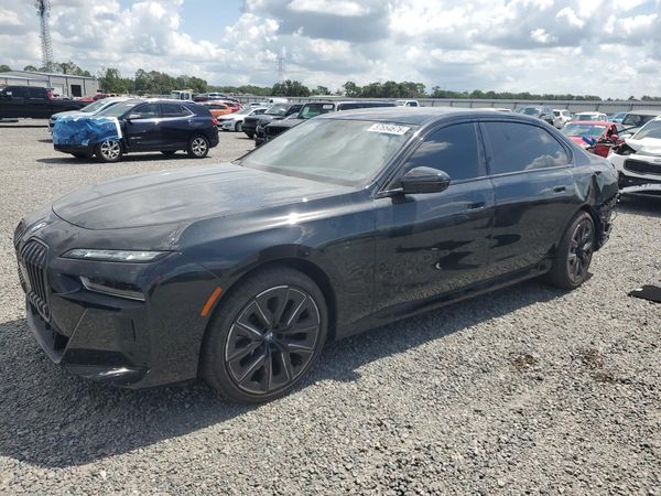 2026 BMW 760 xDrive