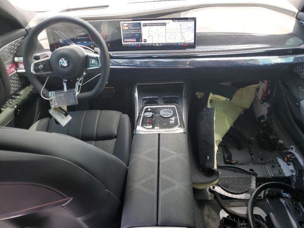 2026 BMW 760 xDrive