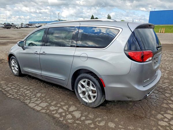 2017 CHRYSLER PACIFICA Touring L Plus