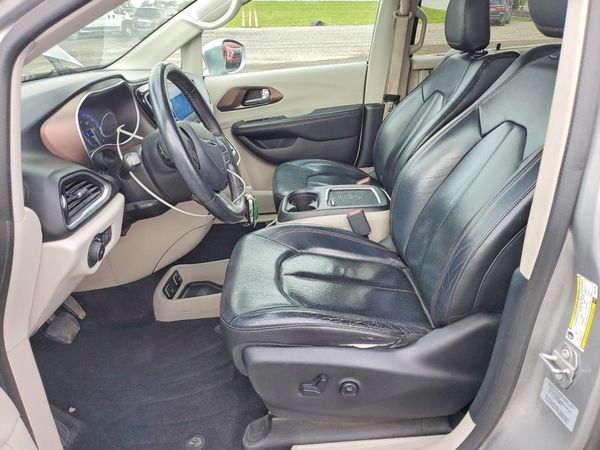 2017 CHRYSLER PACIFICA Touring L Plus