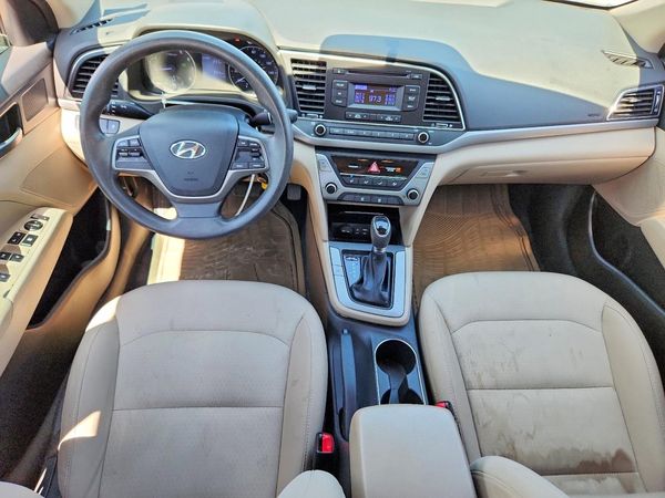 2017 HYUNDAI ELANTRA