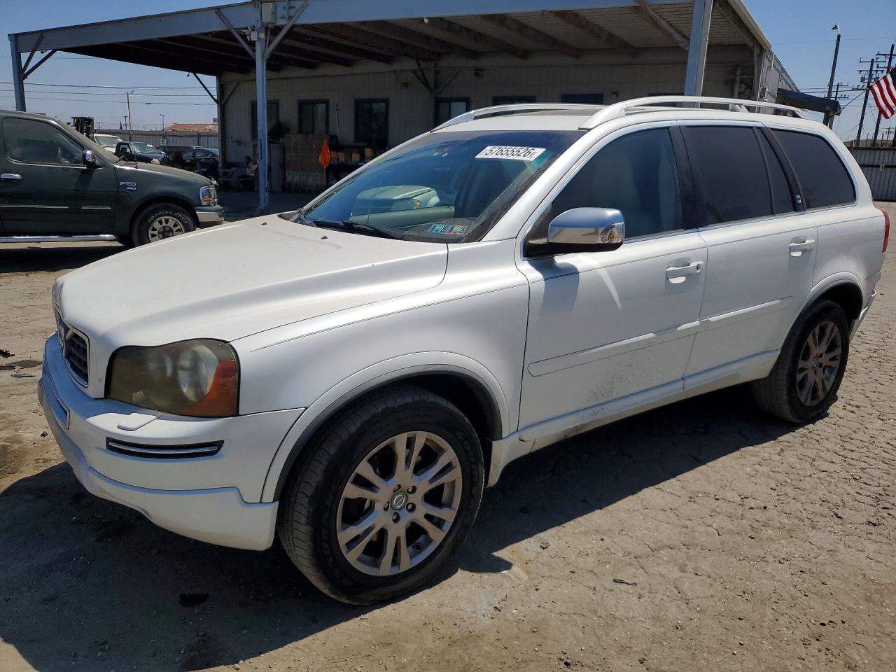 2014 VOLVO XC90