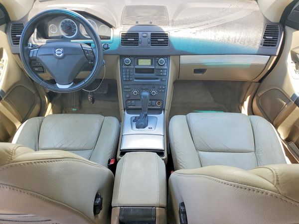 2014 VOLVO XC90