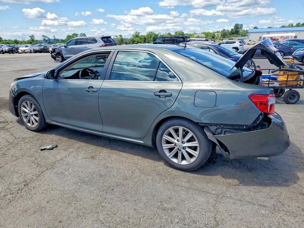 2012 TOYOTA CAMRY
