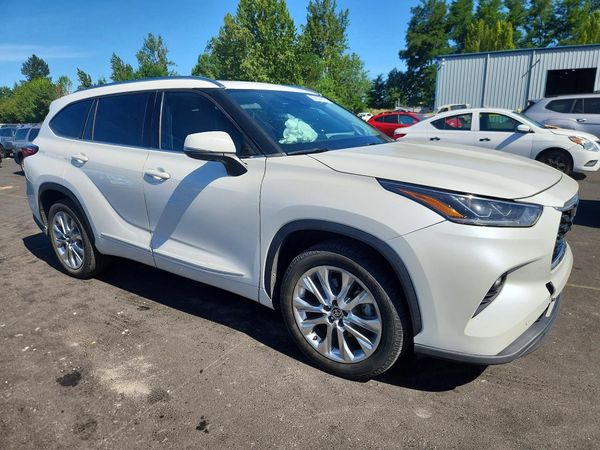 2021 TOYOTA HIGHLANDER Limited
