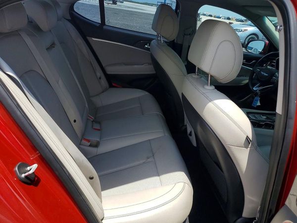 2020 GENESIS G70 2.0T