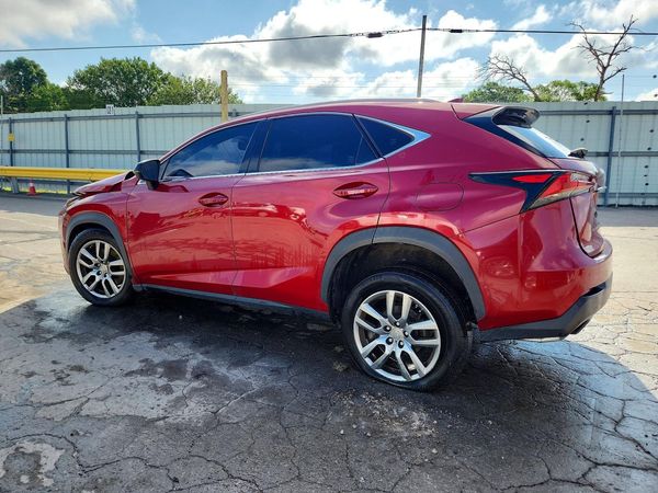 2015 LEXUS NX 200t Luxury