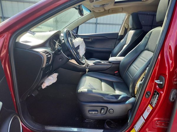 2015 LEXUS NX 200t Luxury