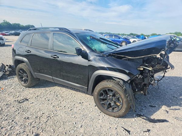 2022 JEEP CHEROKEE