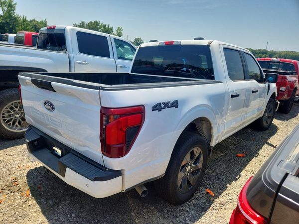 2025 FORD F150 STX