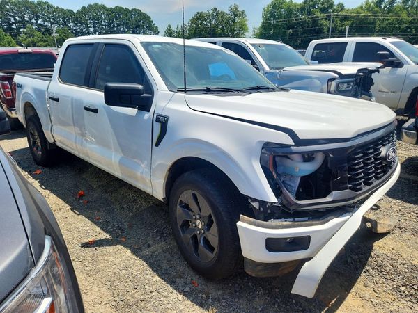 2025 FORD F150 STX