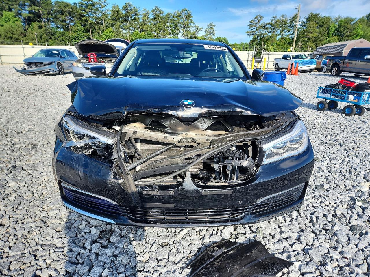 2016 BMW 750 xDrive