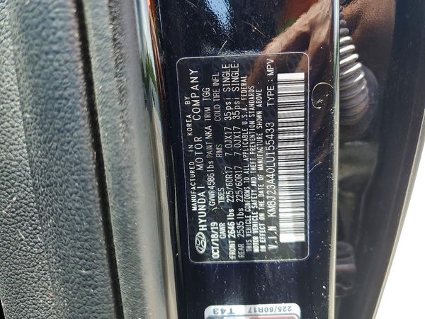 2020 HYUNDAI TUCSON SE