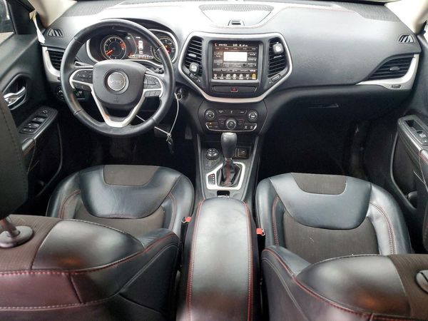 2016 JEEP CHEROKEE TRAILHAWK 4X4