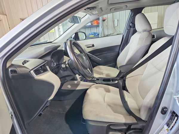 2024 TOYOTA COROLLA CROSS