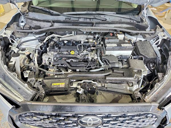 2024 TOYOTA COROLLA CROSS