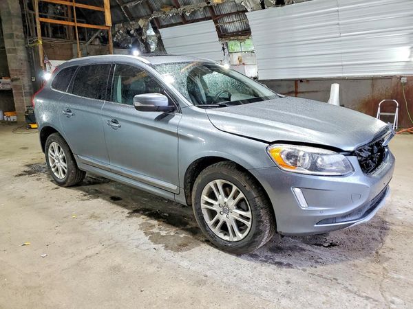 2016 VOLVO XC60