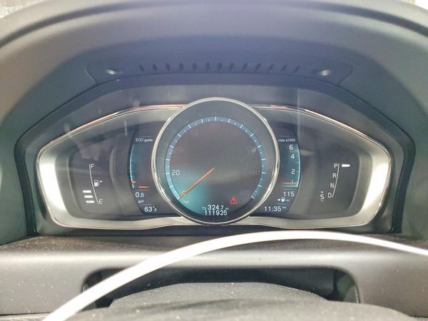 2016 VOLVO XC60