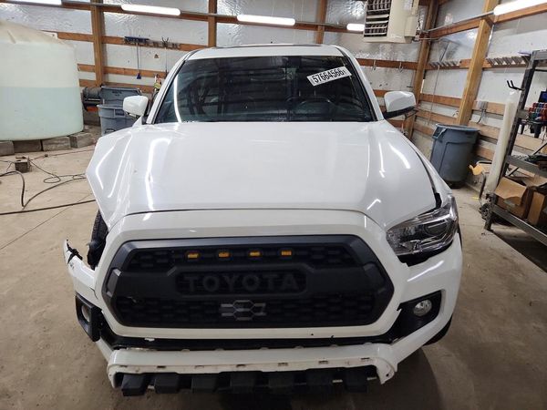 2019 TOYOTA TACOMA SR5
