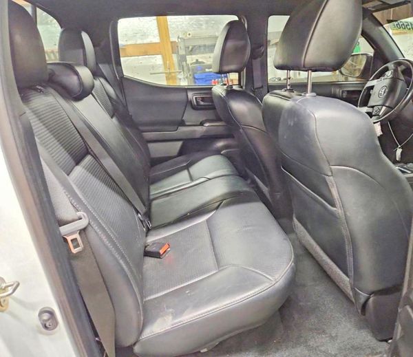 2019 TOYOTA TACOMA SR5