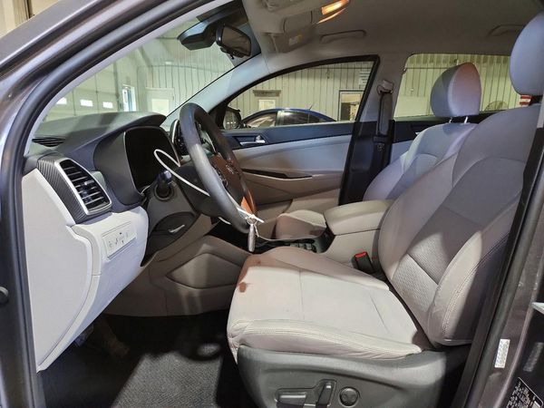 2020 HYUNDAI TUCSON