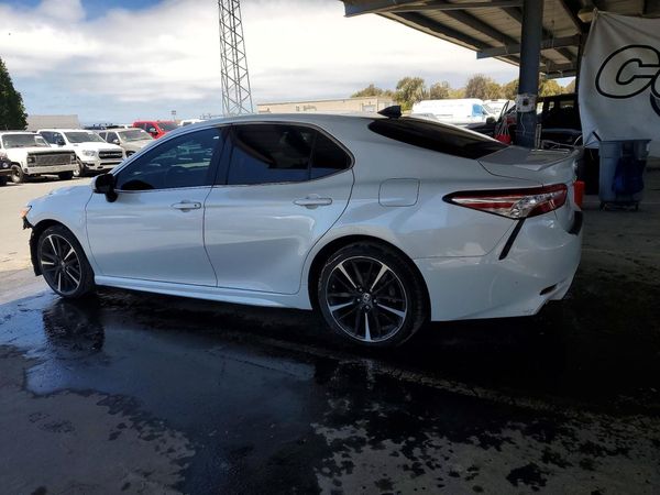 2020 TOYOTA CAMRY XSE