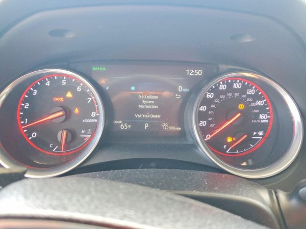 2020 TOYOTA CAMRY XSE